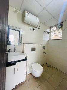 Bathroom Image of 1200 Sq.ft 2 BHK Builder Floor for rent in HSR Layout Bengaluru for Rs. 55000
