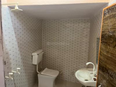 Bathroom Image of 300 Sq.ft 1 RK Builder Floor for rent in Dayal Bagh Agra for Rs. 7000