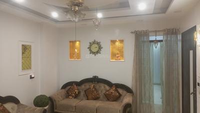 Living Room Image of 1090 Sq.ft 2 BHK Builder Floor for sale in Pitampura New Delhi for Rs. 17500000