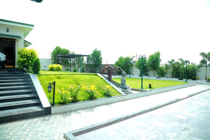 Kompally Main Image 1