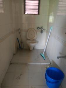 Common Bathroom Image of 1480 Sq.ft 3 BHK Apartment / Flat for sale in Magarpatta Cosmos Apartment, Magarpatta City Pune for Rs. 23500000