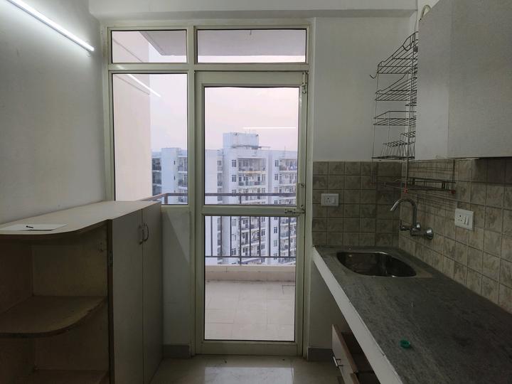 Suncity Avenue 76 Main Image 1