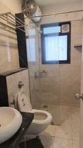 Image of 1000 Sq.ft 2 BHK Apartment / Flat for sale in Amanora Gold Towers, Hadapsar, Pune for Rs. 11800000