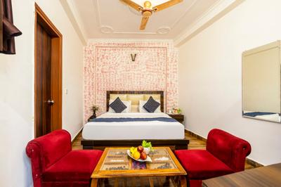 Hall Image of DA RAJ APARTMENT PG  in Mahipalpur, New Delhi
