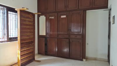 Bedroom Image of 1600 Sq.ft 4 BHK Independent House for rent in Kaliyabid Bhavnagar for Rs. 21000