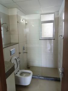 Bathroom Image of 3360 Sq.ft 4 BHK Apartment / Flat for sale in Godrej Woods Phase 3, Sector 43 Noida for Rs. 71000000
