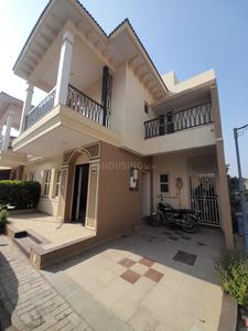 Image of 2460 Sq.ft 4 BHK Villa for rent in Siddhi Aarohi Homes, South Bopal, Ahmedabad for Rs. 37000