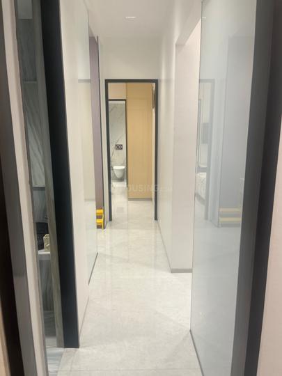 Rubberwala Seventh Avenue Main Image 1