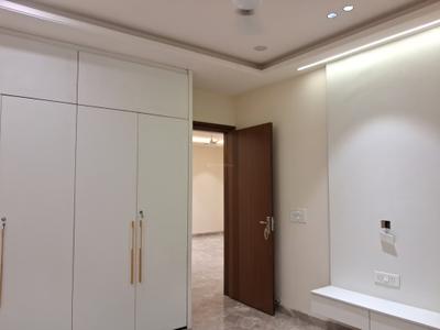 Bedroom Image of 1800 Sq.ft 3 BHK Builder Floor for sale in Paschim Vihar New Delhi for Rs. 36500000