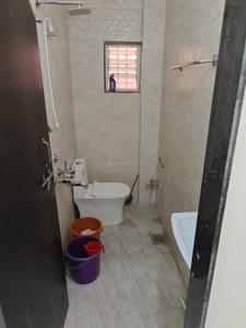 Bathroom Image of 340 Sq.ft 1 RK Independent House for rent in Kondhwa Budruk Pune for Rs. 6000