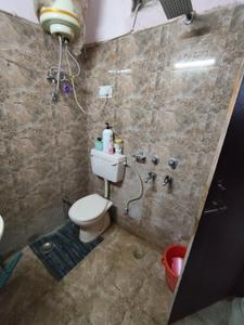 Bathroom Image of 1114 Sq.ft 3 BHK Apartment / Flat for sale in Krishna Apartments, Palam Vihar Extension Gurgaon for Rs. 4000000