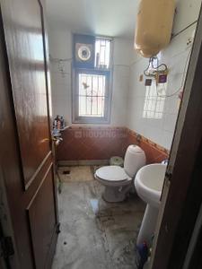 Bathroom Image of 1700 Sq.ft 3 BHK Builder Floor for sale in Uppal Southend, Sector 49 Gurgaon for Rs. 25000000