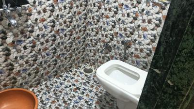 Bathroom Image of 420 Sq.ft 1 BHK Apartment / Flat for sale in Wadala Mumbai for Rs. 18000000