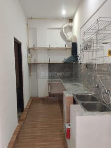 Kitchen Image of 350 Sq.ft 1 RK Builder Floor for rent in Sector 63 A Noida for Rs. 14000