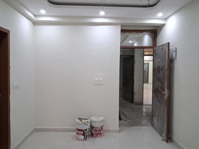 Living Room Image of 1050 Sq.ft 2 BHK Apartment / Flat for sale in GCM Gomati Apartment by GCM Infra, Sector 49 Noida for Rs. 3500000