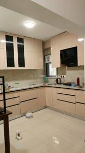 Kitchen Image of 1800 Sq.ft 3 BHK Apartment / Flat for rent in DDA Sector Pocket B C, Vasant Kunj New Delhi for Rs. 85000