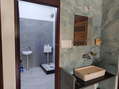 Bathroom Image of 1200 Sq.ft 2 BH Independent House for rent in Pratap Nagar Jaipur for Rs. 14500