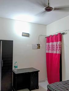 Bedroom Image of 250 Sq.ft 1 RK Apartment / Flat for rent in Sector 16 Dwarka New Delhi for Rs. 10000