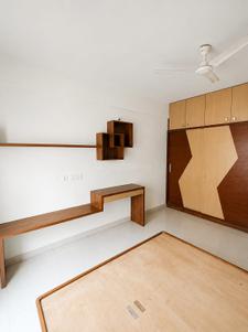 Bedroom Image of 1450 Sq.ft 2.5 BHK Apartment / Flat for rent in Amrutahalli Bengaluru for Rs. 32000