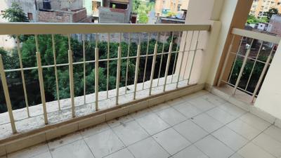 Balcony Image of 1550 Sq.ft 3 BHK Apartment / Flat for sale in Mahagun Mascot, Crossings Republik Ghaziabad for Rs. 12200000
