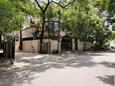 Image of 3800 Sq.ft Residential Plot / Land for sale in Adyar, Chennai for Rs. 150000000