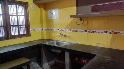 Kitchen Image of 1120 Sq.ft 2 BHK Independent House for rent in Rajajipuram Lucknow for Rs. 15000