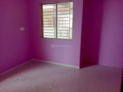 Bedroom Image of 1000 Sq.ft 3 BHK Apartment / Flat for sale in Baranagar Kolkata for Rs. 6500000