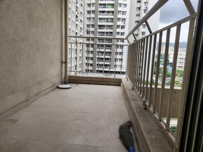 Balcony Image of 950 Sq.ft 2 BHK Apartment / Flat for rent in Mantra Essence, Undri Pune for Rs. 17500