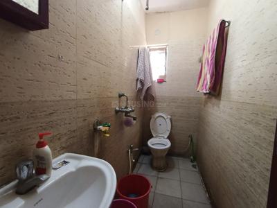 Bathroom Image of 1000 Sq.ft 2 BHK Apartment / Flat for sale in Purbalok Kolkata for Rs. 4400000