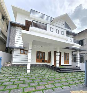 Image of 1800 Sq.ft 3 BHK Independent House for sale in Pukkattupady, Kochi for Rs. 6800000