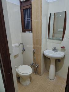 Bathroom Image of 1500 Sq.ft 3 BHK Apartment / Flat for rent in Malviya Nagar Jaipur for Rs. 30000