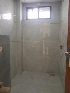 Common Bathroom Image of 2500 Sq.ft 4 BHK Apartment / Flat for sale in Rajendra Nagar Ghaziabad for Rs. 24100000