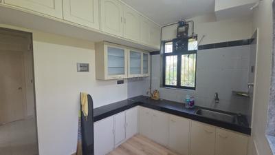 Kitchen Image of 900 Sq.ft 2 BHK Apartment / Flat for rent in Kandivali West Mumbai for Rs. 45000