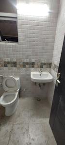 Bathroom Image of 1081 Sq.ft 3 BHK Builder Floor for sale in Signature Global Park 4 And 5, Sector 36 Sohna for Rs. 9000000