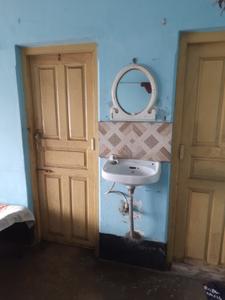 Bedroom Image of Chakraborty babur PG in Behala Chowrasta, Kolkata