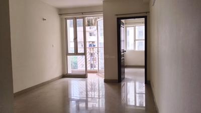 Living Room Image of 1040 Sq.ft 2 BHK Apartment / Flat for sale in Logix Blossom Greens, Sector 143 Noida for Rs. 8450000