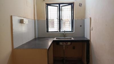 Kitchen Image of 896 Sq.ft 2 BHK Apartment / Flat for rent in Eden Tolly Lakeside, Kabardanga Kolkata for Rs. 13000