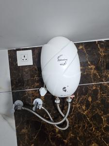 Bathroom Image of Suresh in Madipakkam, Chennai