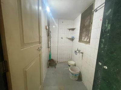 Bathroom Image of 505 Sq.ft 1 BHK Apartment / Flat for sale in Garden View Apartments, Kothrud Pune for Rs. 7400000