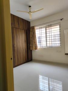 Bedroom Image of 1000 Sq.ft 2 BHK Apartment / Flat for rent in Halasuru Bengaluru for Rs. 42000