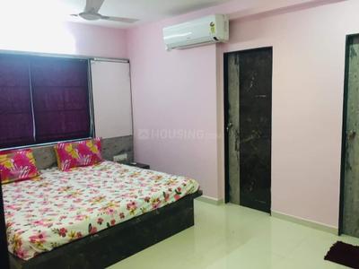 Bedroom Image of 1600 Sq.ft 3 BHK Apartment / Flat for sale in Thaltej Ahmedabad for Rs. 9000000