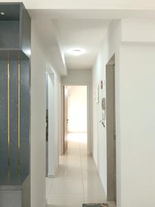 Passage Image of 1044 Sq.ft 3 BHK Apartment / Flat for rent in Kasarvadavali Thane for Rs. 45000