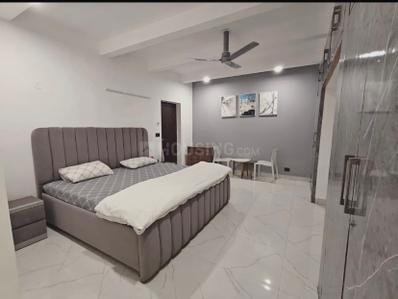Bedroom Image of 1500 Sq.ft 3 BHK Builder Floor for sale in Green Park New Delhi for Rs. 39000000