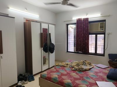 Bedroom Image of 850 Sq.ft 2 BHK Apartment / Flat for rent in Vile Parle East Mumbai for Rs. 85000