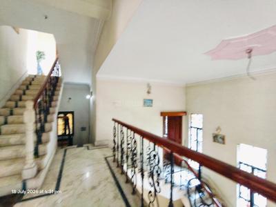 Balcony Image of 3500 Sq.ft 4 BHK Villa for sale in Patuli Kolkata for Rs. 18000000