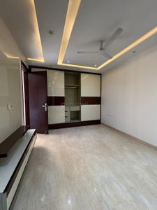 Bedroom Image of 1700 Sq.ft 3 BHK Builder Floor for sale in Pushpanjali Enclave RWA, Pitampura New Delhi for Rs. 37000000
