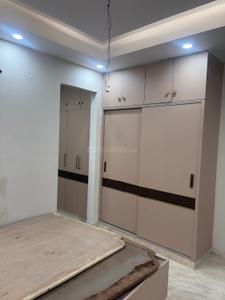 Bedroom Image of 1900 Sq.ft 4 BHK Builder Floor for sale in Laxmi Nagar New Delhi for Rs. 22100000