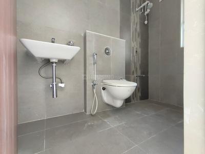 Bathroom Image of 1184 Sq.ft 2 BHK Apartment / Flat for sale in Ashar Sapphire, Thane West Thane for Rs. 14500000