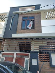 Image of 950 Sq.ft 2 BHK Independent House for rent in Raipur, Lucknow for Rs. 11500