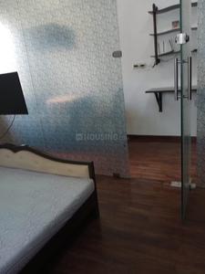 Bedroom Image of 650 Sq.ft 1 BHK Apartment / Flat for rent in Colaba Mumbai for Rs. 85000